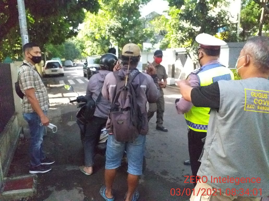 Polsek Bandung Kidul Operasi Yustisi dan Pembagian Masker Gratis