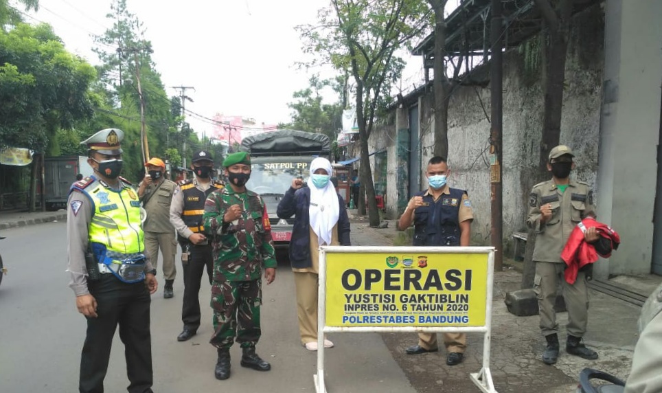 Polsek Rancasari dan Gugus Tugas Gelar Ops Yustisi Cegah Penyebaran Covid-19