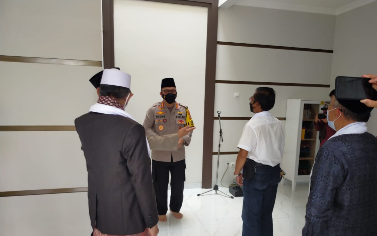 Kapolrestabes Bandung Resmikan Mushola Dzikrulloh Polsek Sukasari 