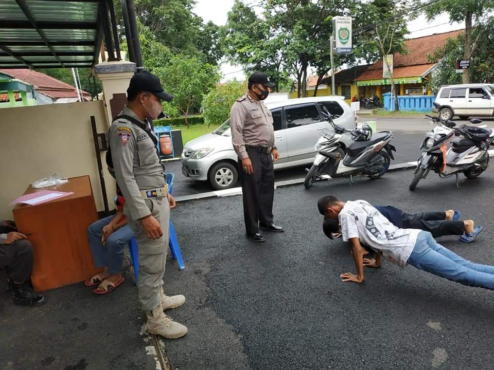 Polres Majalengka Gelar Operasi Yustisi Sasar Pengguna Jalan Cegah Covid -19