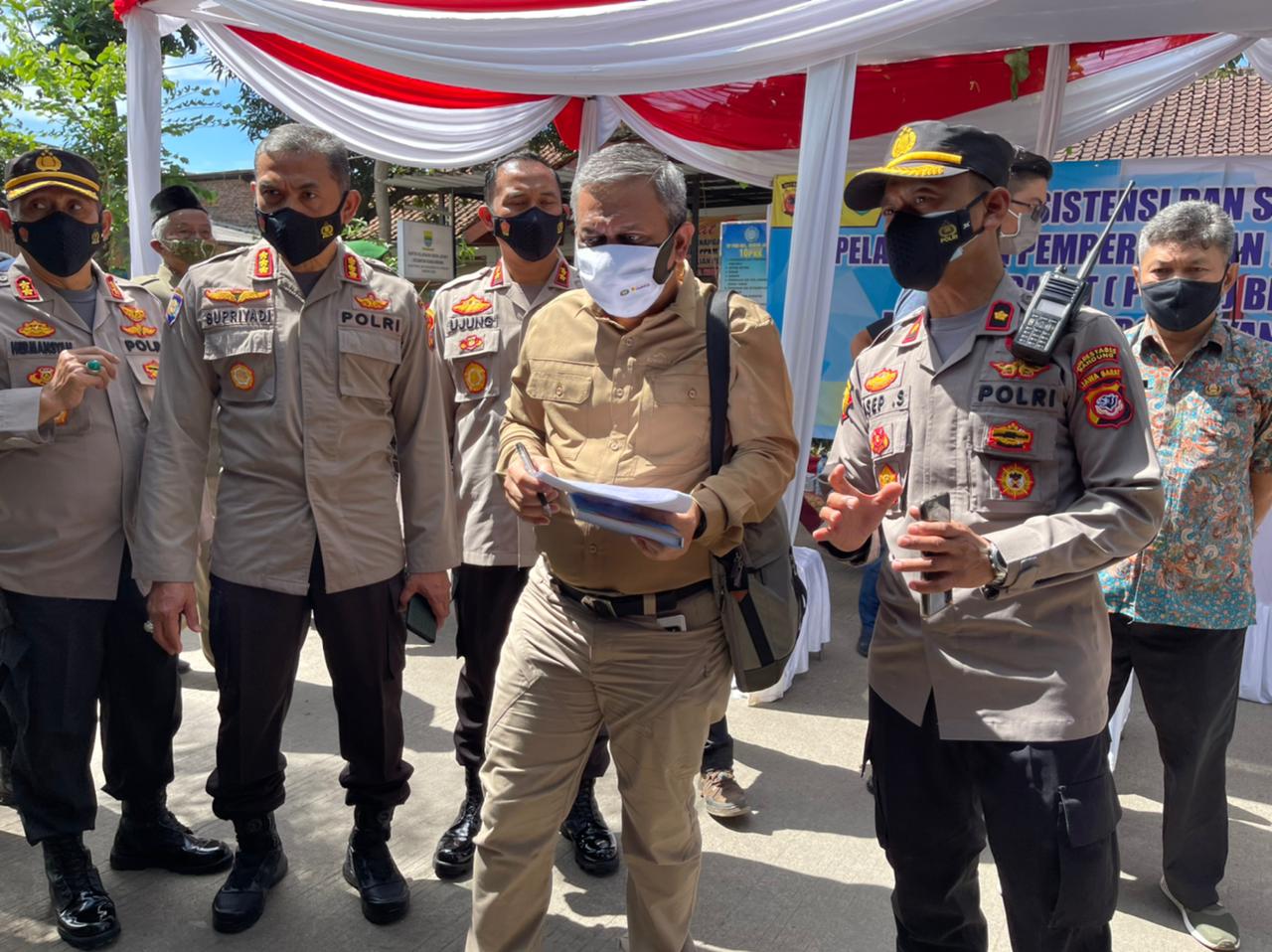 Tim Mabes Polri, Asistensi dan Supervisi Pelaksanaan PPKM di Kel Kebon Jayanti Kiaracondong
