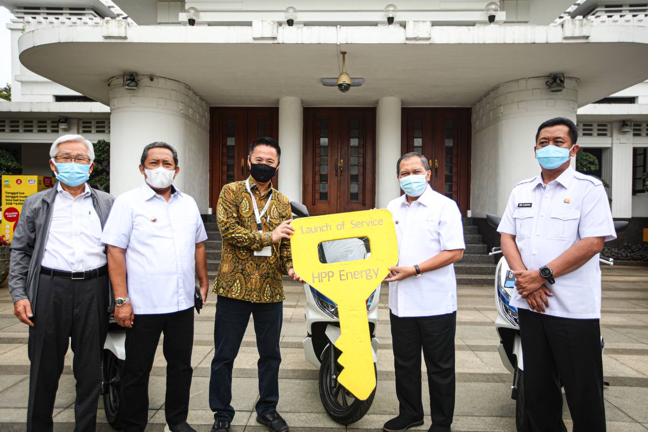 Pemkot Bandung Resmi Terima 22 Unit Motor Listrik Hingga 3 Bulan ke Depan