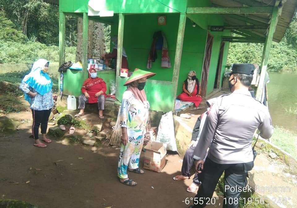 Kapolsek Banjaran Himbau Pengunjung Obyek Wisata Situ Sangiang Patuhi Prokes