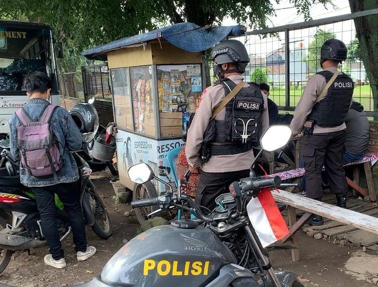 Tetap Disiplin Gunakan Masker Kepada Warga Guna Cegah Penyebaran Covid-19