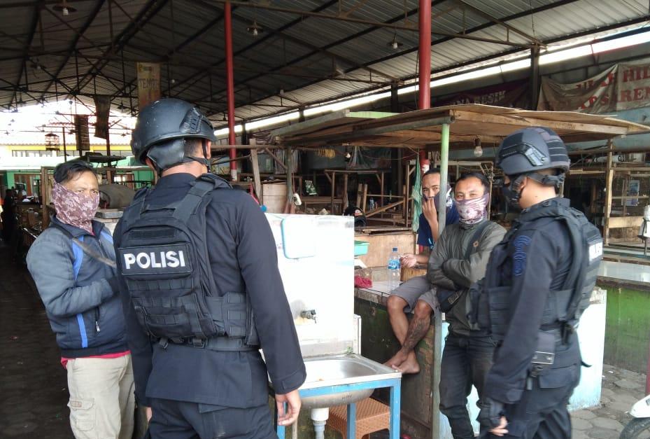 Gegana Jabar Laksanakan Patroli di Wilayah Cimanggung