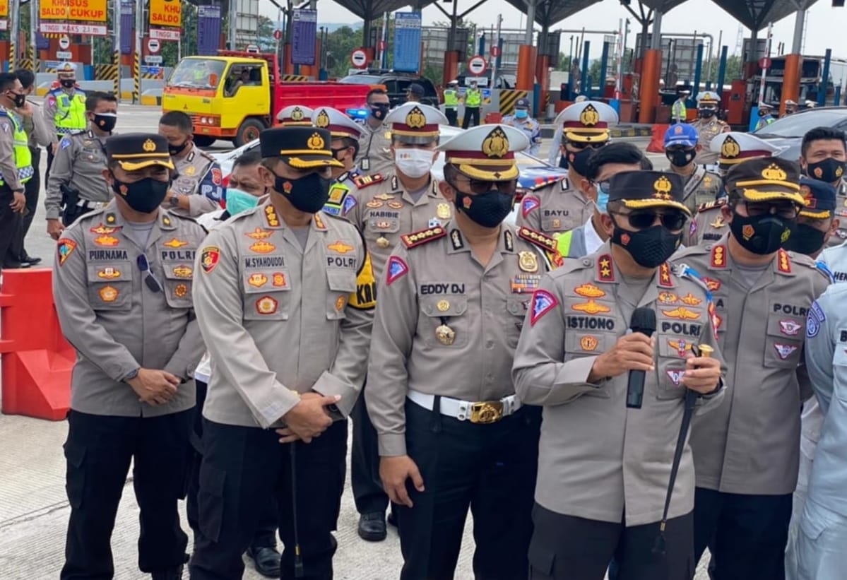Kakorlantas Polri Tinjau Skema Penyekatan Larangan Mudik di Wilayah Polresta Cirebon