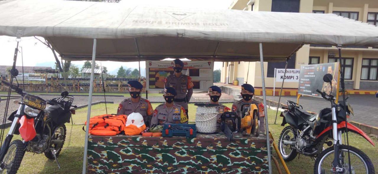 Brimob Jabar Siagakan Tim SAR Pada Kegiatan Operasi Ketupat Lodaya