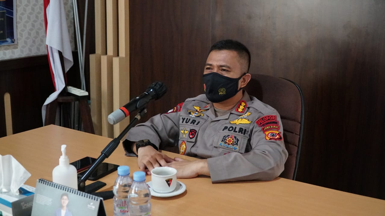 Dansat Brimob Jabar Ikuti Upacara Hari Lahir Pancasila Secara Virtual