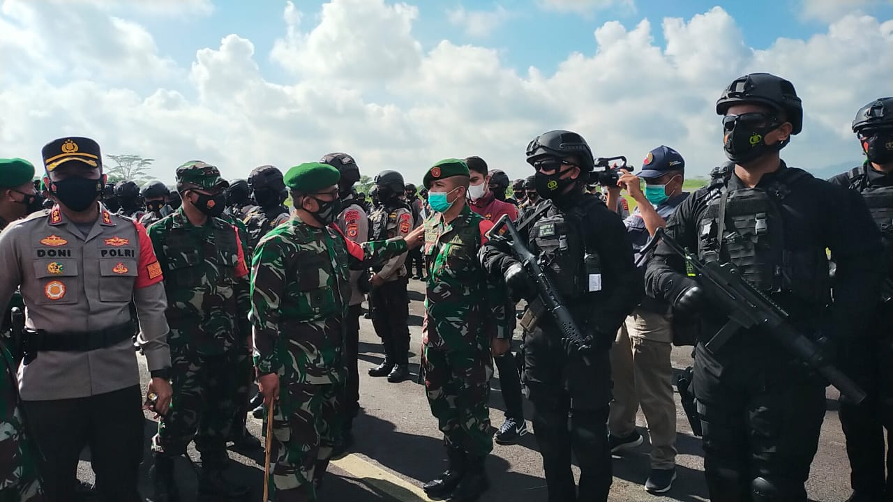 Brimob Jabar Laksanakan Apel Pratugas Pengamanan Rute Kunker Wakil Presiden RI Di Wilayah Tasikmalaya