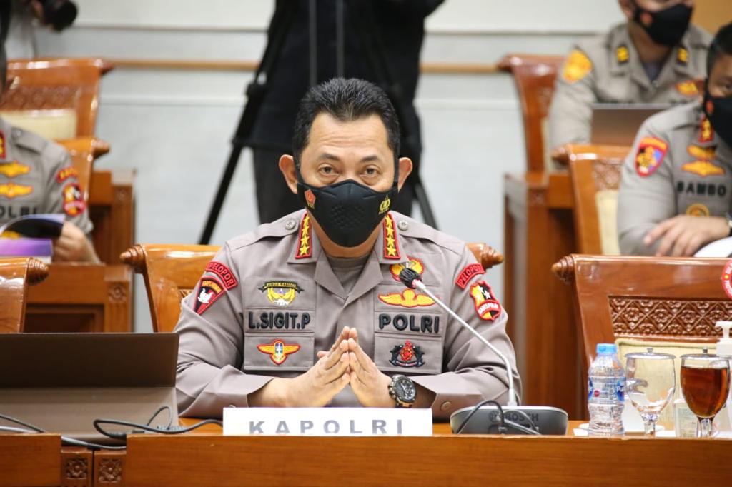 Kapolri Jenderal Listyo Sigit Prabowo Rapat Dengar Pendapat (RDP) dengan Komisi III DPR