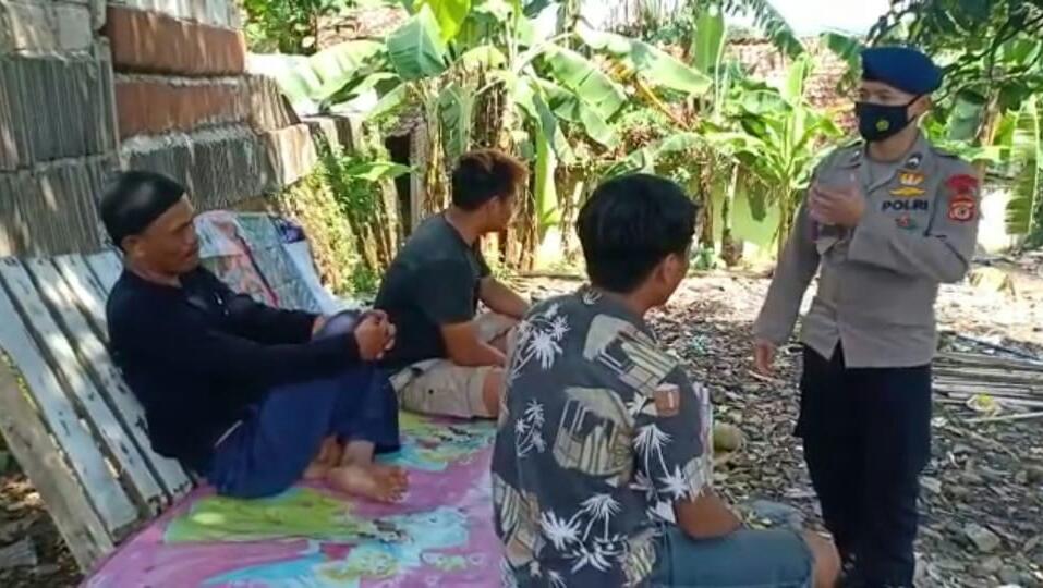 Berikan Pesan Kamtibmas Brimob Jabar Sambangi Para Pemuda Di Desa Wanakerta