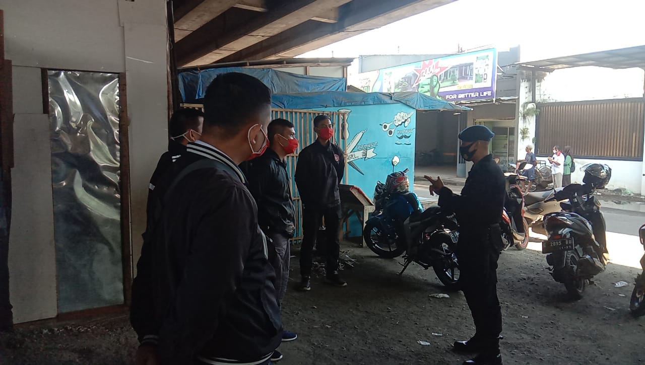 Bhakti Brimob Untuk Masyarakat Melakukan Giat Patroli Di Kota Cirebon