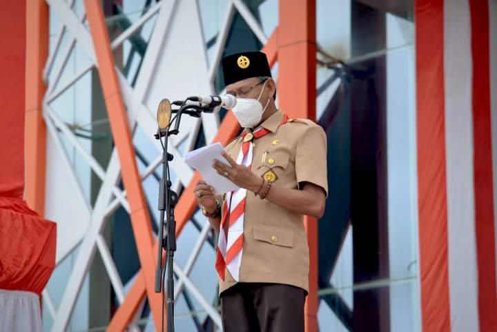 Wakil Bupati Ketapang H. Farhan,SE,M.Si Pimpin Upacara Peringatan Hari Pramuka ke-60