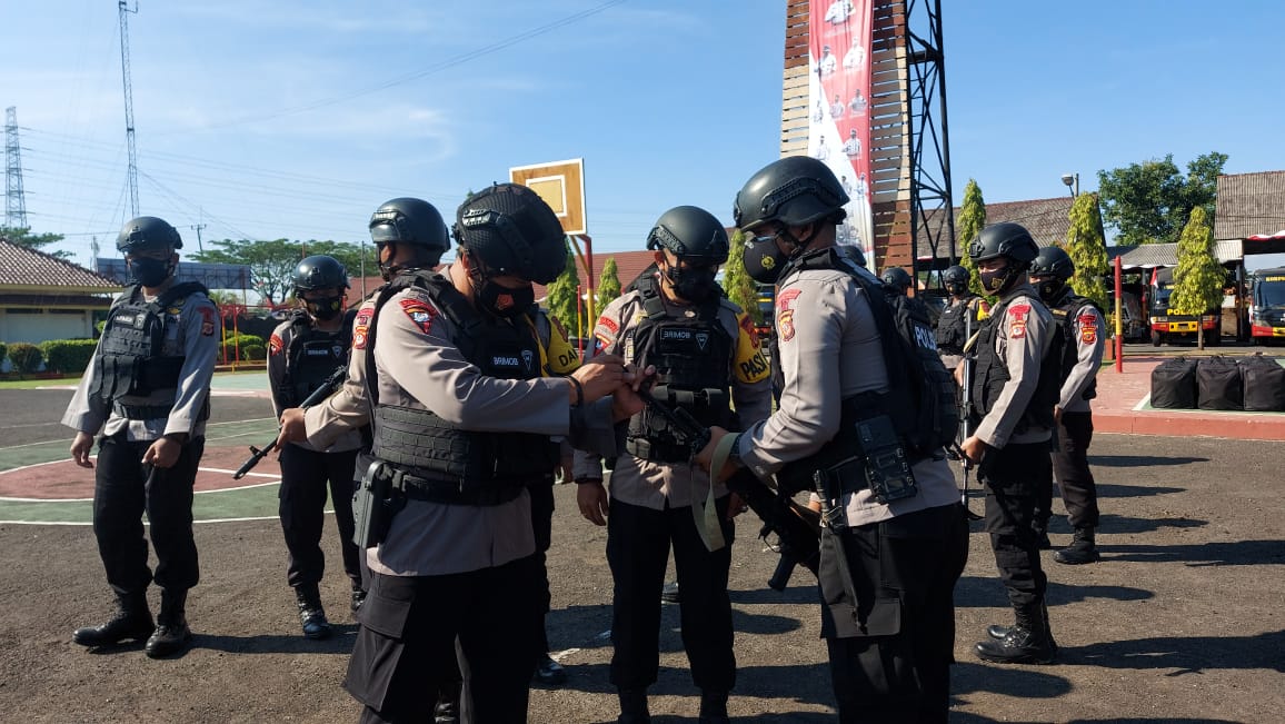 Wujud Siap Operasional, Brimob Jabar Gelar Apel Pasukan