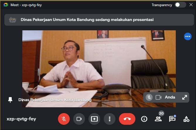 Pemkot Bandung Lakukan Pemeliharaan Sungai Meskipun Dana Terbatas