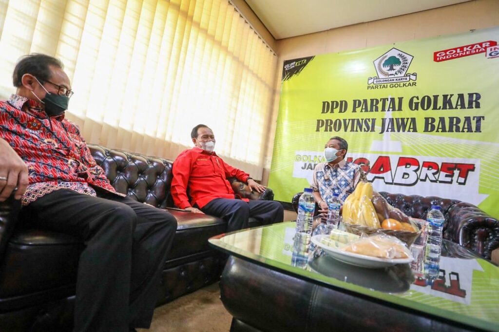 Wakil Wali Kota Bandung Ajak SOKSI untuk Proses Pelaksanaan Vaksin