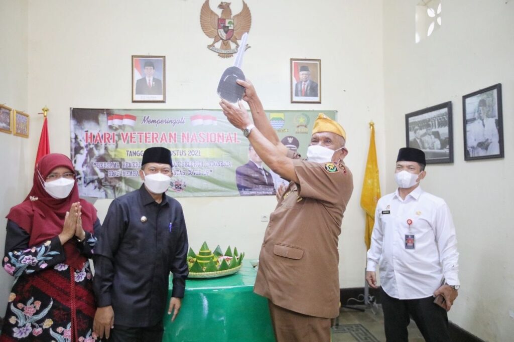 Berjuang Lawan Covid-19, Oded: Kita Harus Mencontoh Para Veteran