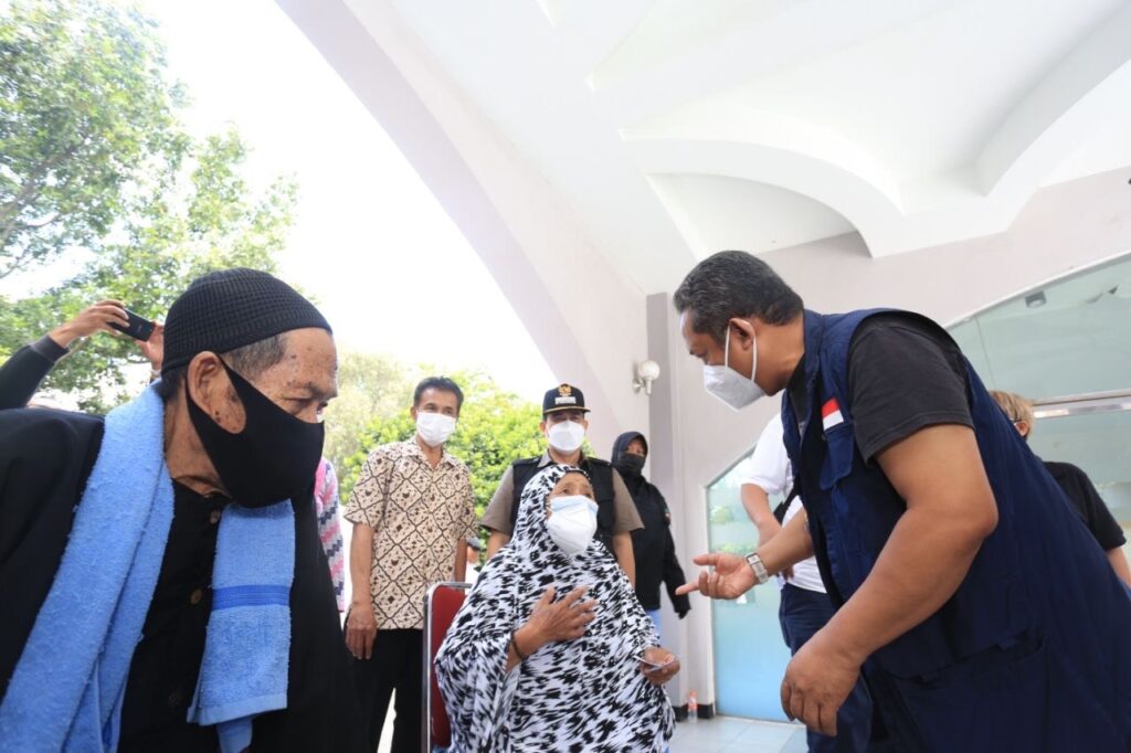 Dari Kelurahan Hingga Pusdai, Yana Kunjungi Pelaksanaan Vaksinasi