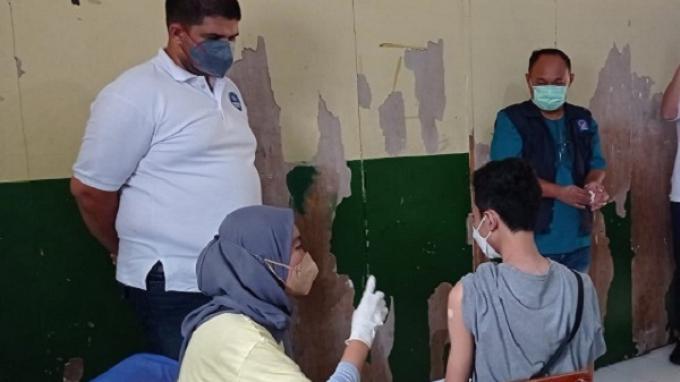 Rajiv Gelar Vaksinasi 1.000 Dosis untuk Target Herd Immunity di Kabupaten Bandung