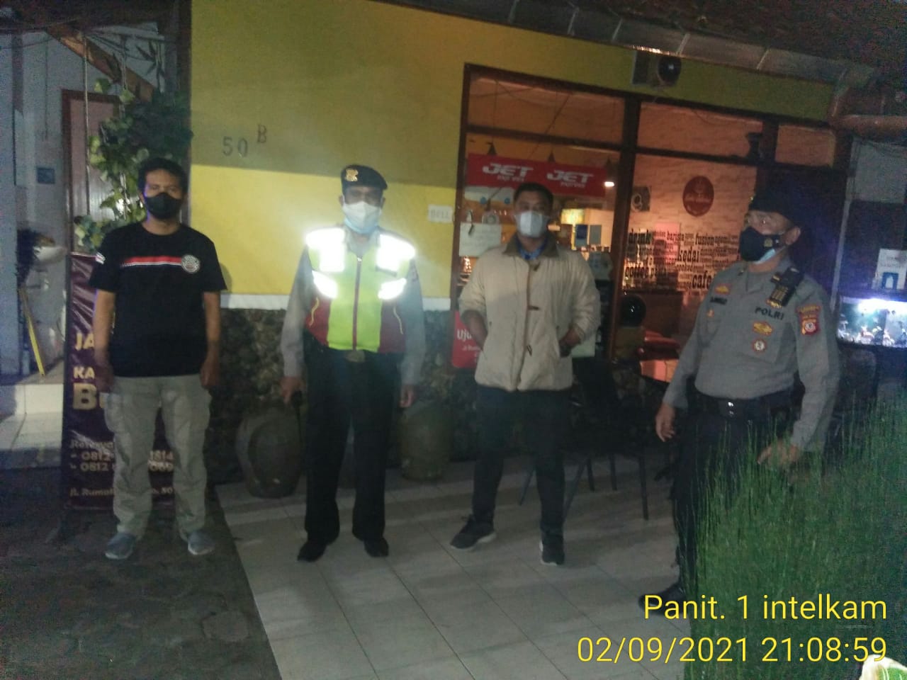 Operasi PPKM Level 3 Serta Woro-woro Di Wilayah Hukum Polsek Cinambo