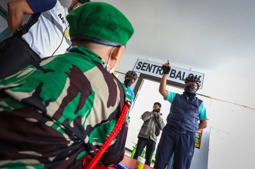 Ema Sumarna Memantau Sejumlah Sekolah di Kota Bandung dan Optimis PTMT Berjalan Optimal