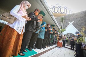Jelang HJKB ke-211, Oded-Yana Ziarah ke Makam para Bupati Terdahulu