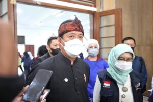 Jelang PTM 4 Oktober Mendatang, Pemkot Bandung Perbanyak Vaksin untuk Remaja hingga 'Games