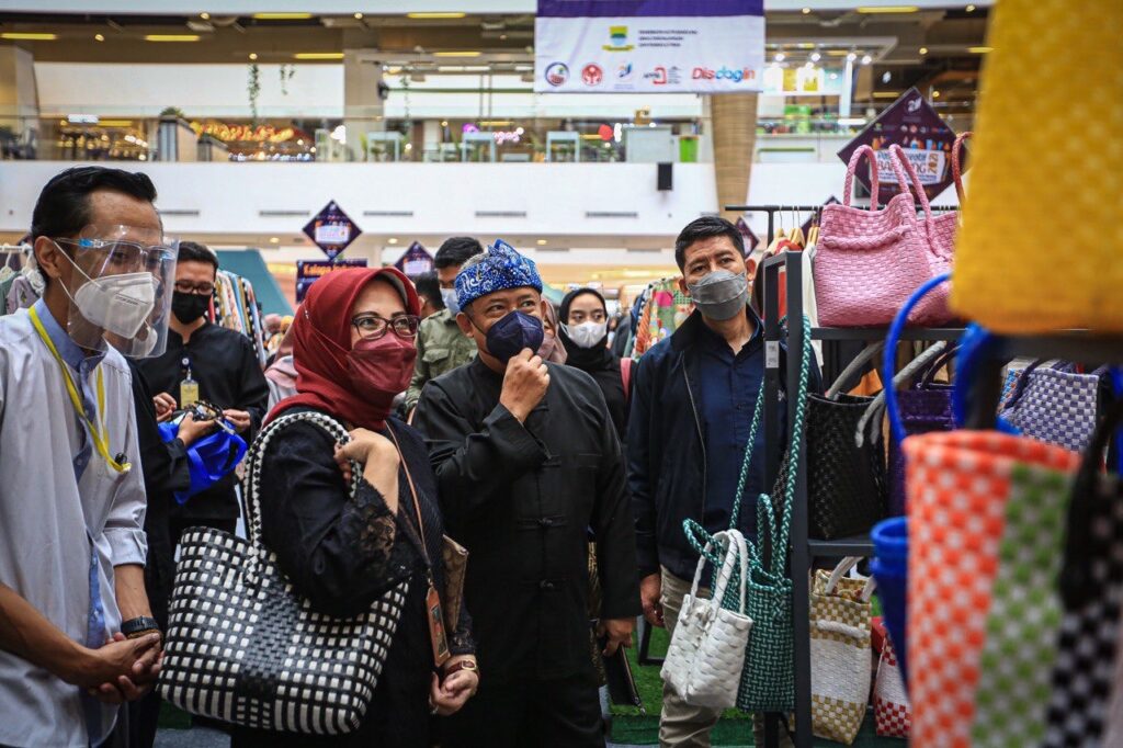 Bantu Pulihkan Ekonomi UMKM, Pasar Kreatif Bandung Hadir di 9 Titik
