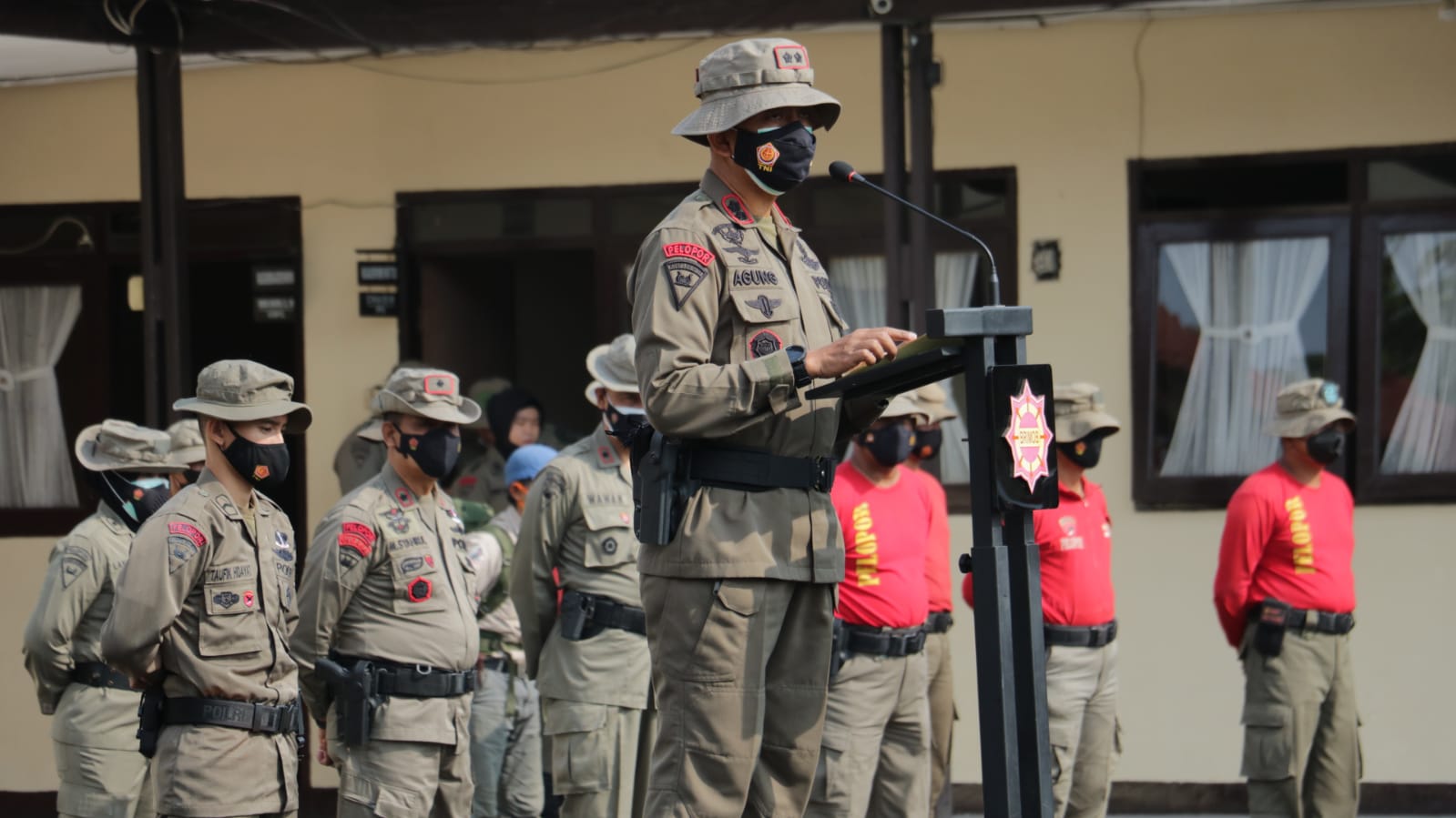 Wadansat Brimob Jabar Pimpin Upacara Penutupan Latihan Pelopor