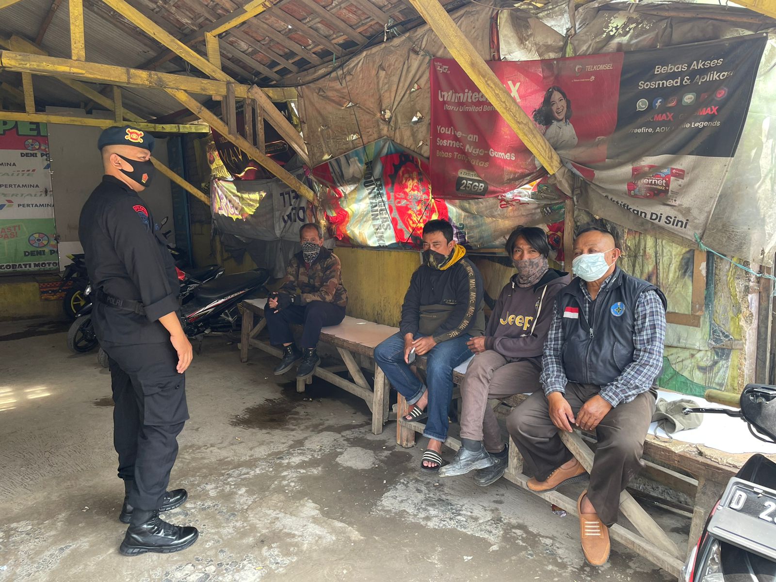 Pangkalan Ojek Lembang Jadi Sasaran Patroli Anggota Brimob Jabar