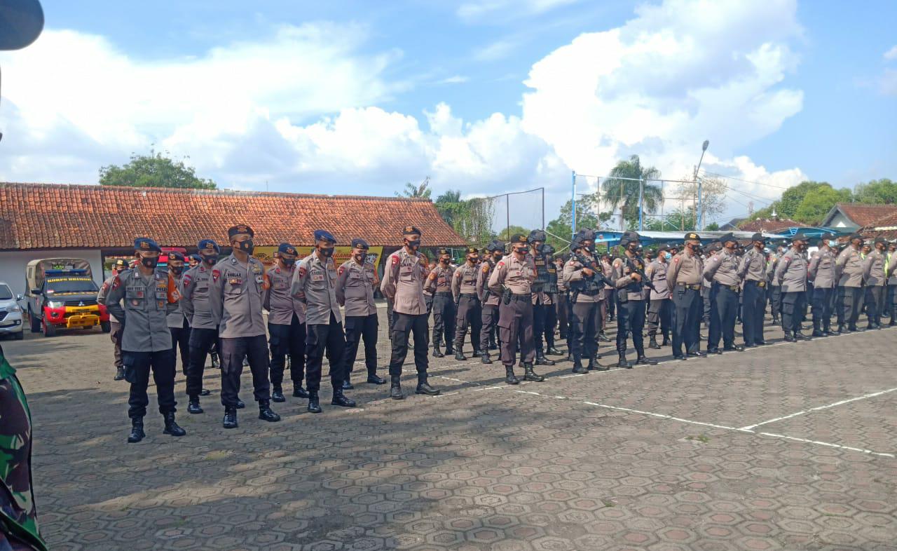 Brimob Jabar Ikuti Apel Kesiapan Pengamanan Kejurnas Balap Sepeda ICF ISSI Di Kabupaten Garut