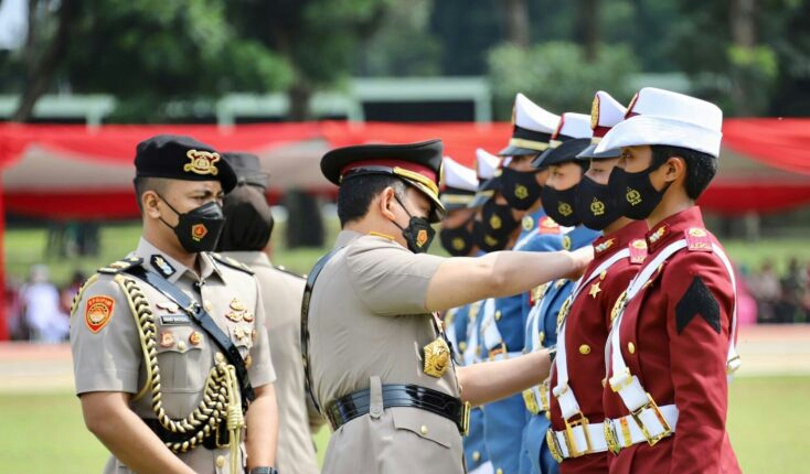 Kunjungi Magelang, Panglima TNI dan Kapolri Tutup Pendidikan Dasar Taruna Akademi TNI dan Akademi Kepolisian