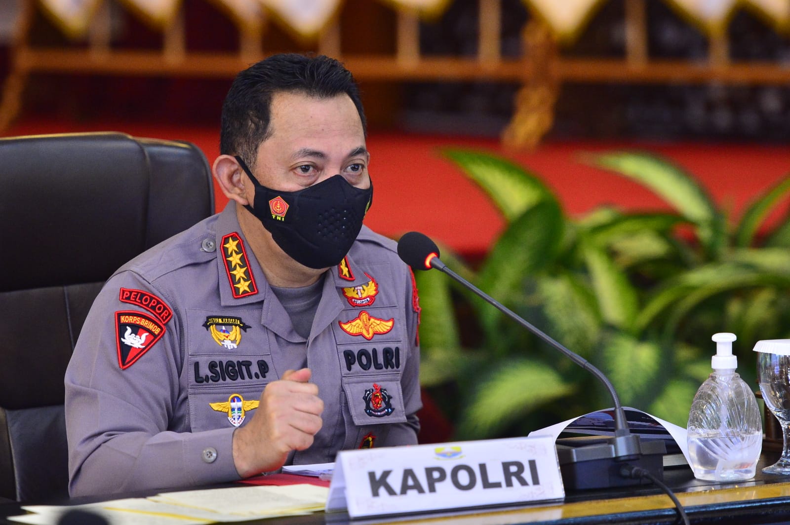 Tak Ragu ‘Potong Kepala’, Kapolri Copot 7 Pejabat Polisi