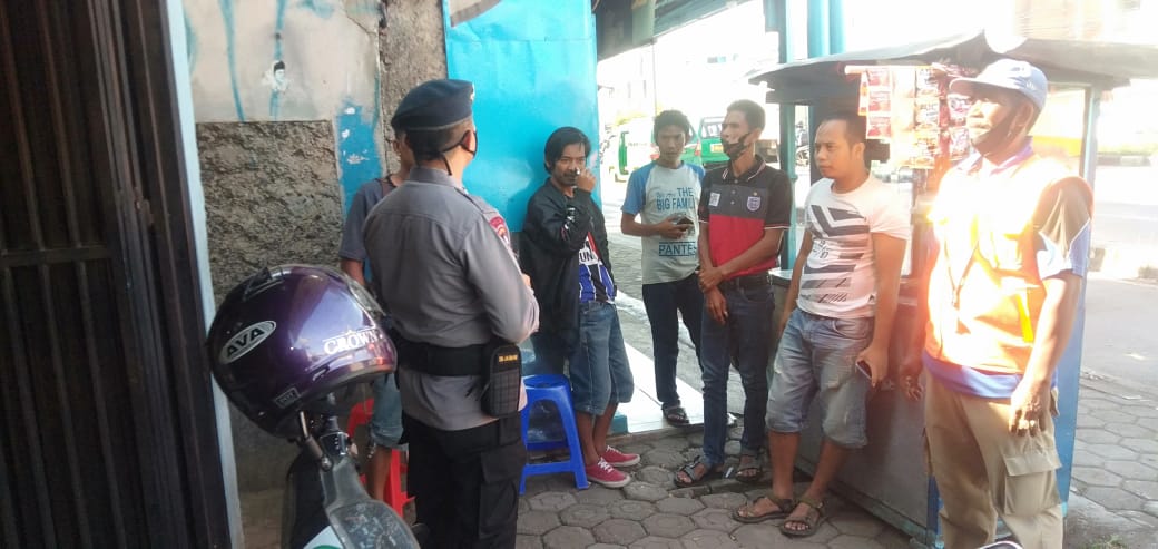 Bripka Didin Mutaqin Imbau Warga Agar Menerapkan Prokes Guna Cegah Penyebaran Virus Covid-19