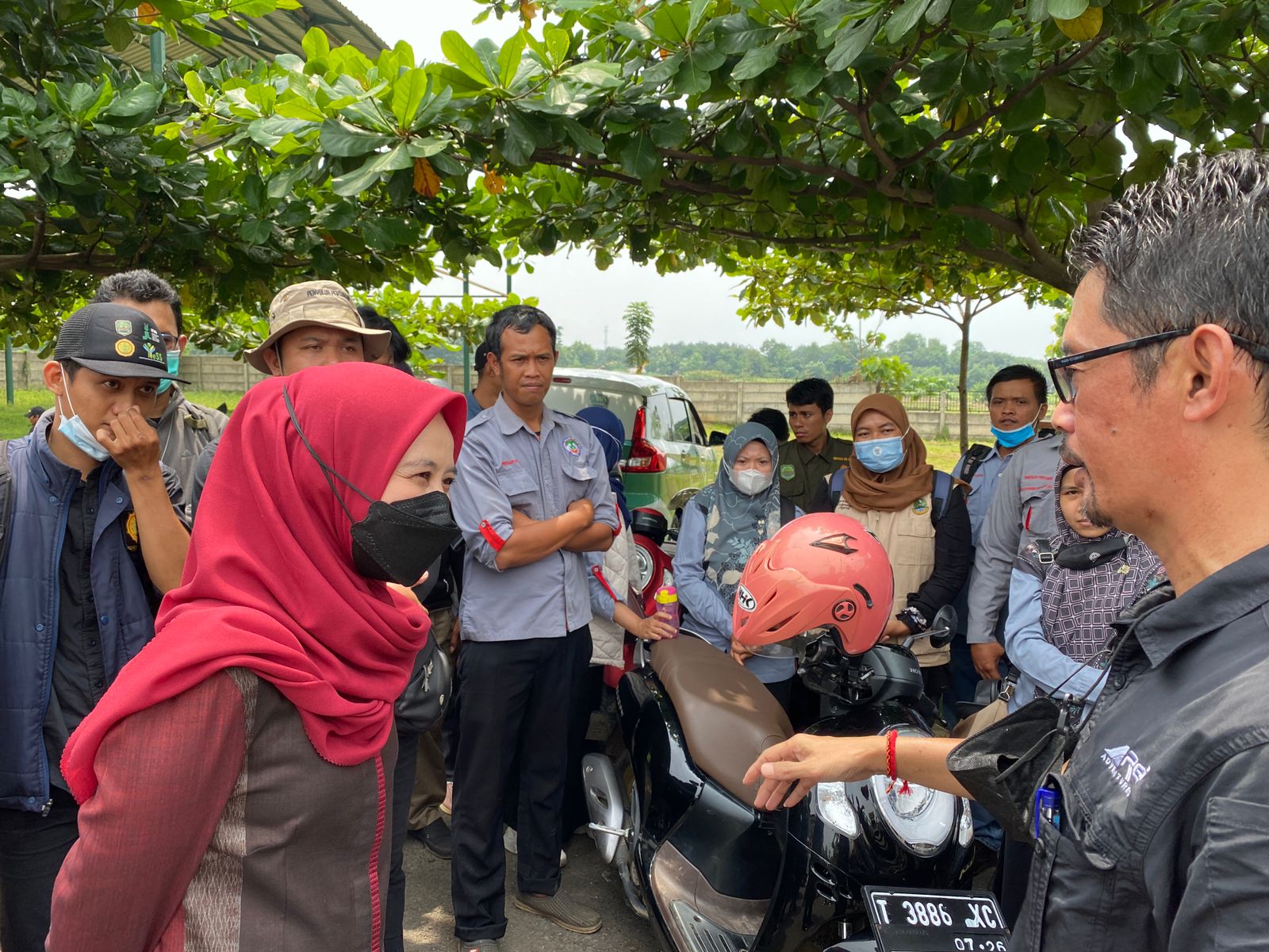 Reses 1 Tahun Sidang 2021-2022: Wakil Ketua DPRD Jabar Terima Aduan Infrastruktur dan Normalisasi Sungai