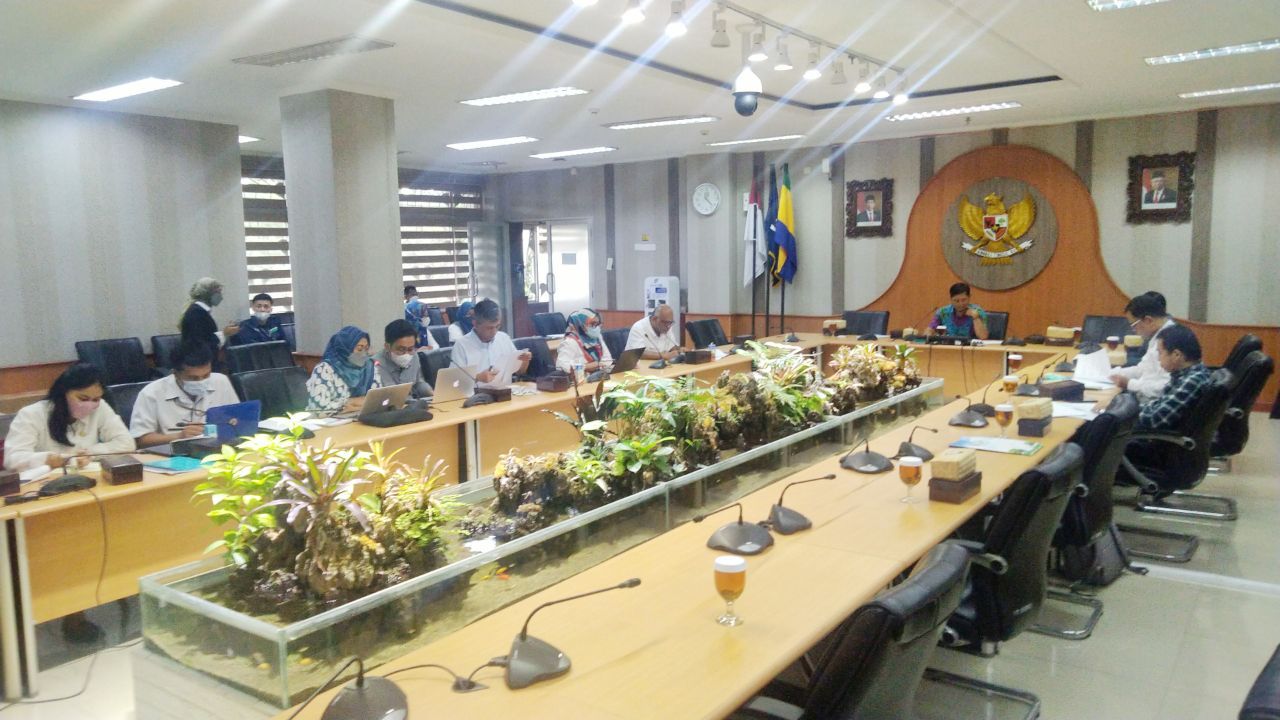 Pansus 9 Gelar Rapat Kerja Raperda Penyelenggaraan Perlindungan Lingkungan Hidup