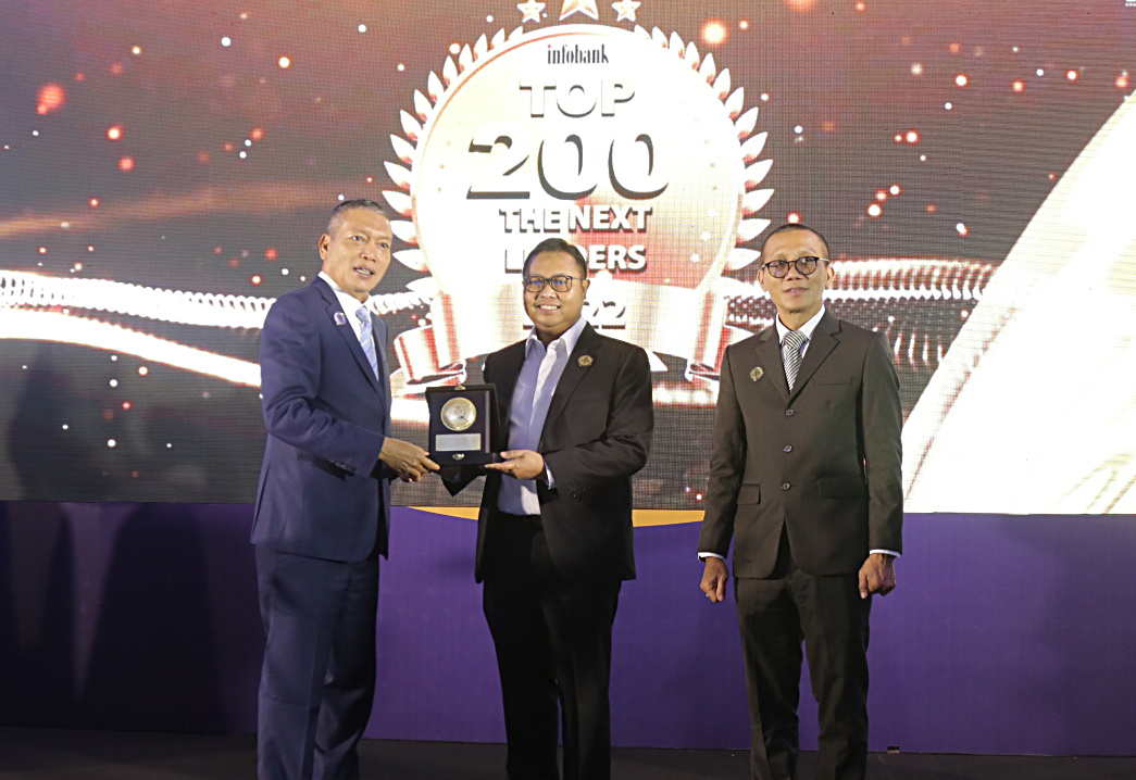 Rio Lanasier Sabet Penghargaan ‘The Next Top Leaders 2022’ versi Majalah Infobank