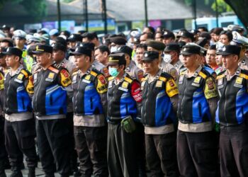 1.600 Polisi RW Siap Jaga Keamanan dan Ketertiban Kota Bandung