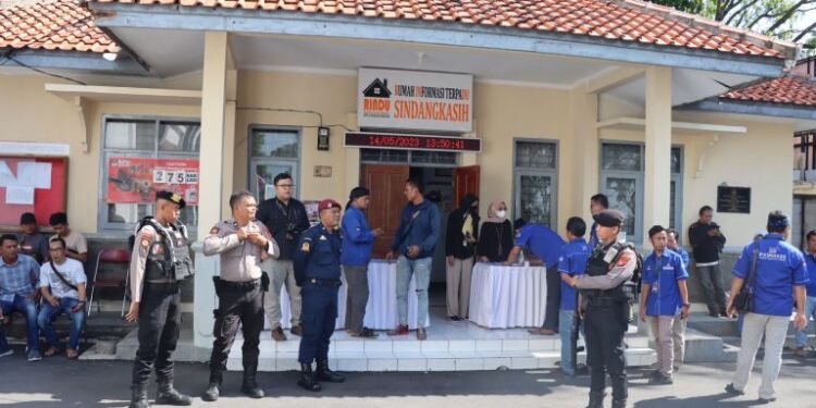 Polres Majalengka Amankan Pelaksanaan Pendaftaran Caleg