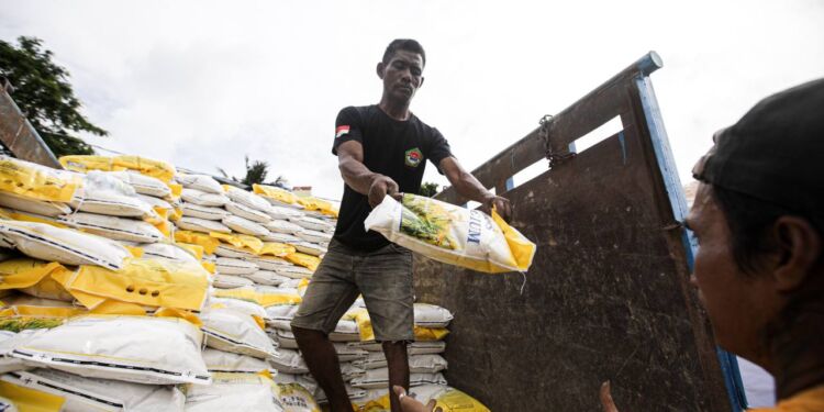 Bulog Pastikan Stok Beras Kota Bandung Aman Hingga Akhir Tahun