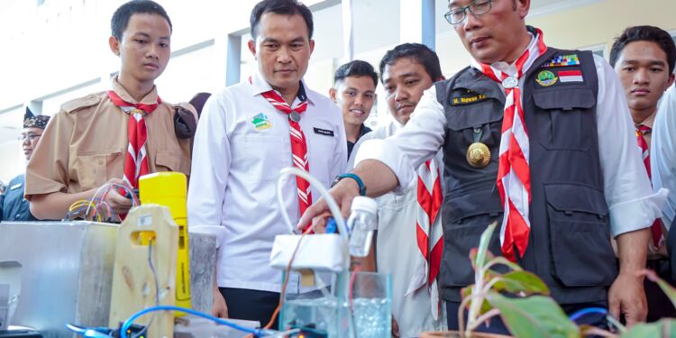 Sarling di Kab. Bekasi, Gubernur: Jadilah Manusia yang Bermanfaat