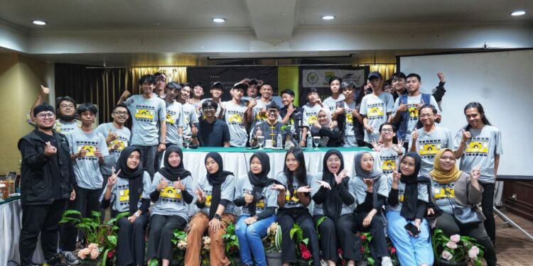 Edwin Senjaya Dukung Peningkatan Keterampilan Fotografi Anak Muda