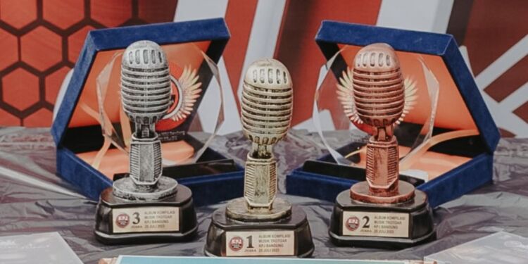 Keren! KPJ Bandung Luncurkan Album Kompilasi Musik Trotoar