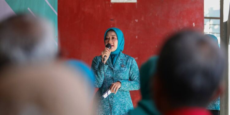 Ketua TP PKK Jabar Puji Penanganan Stunting dan ODF di Kelurahan Antapani Kulon