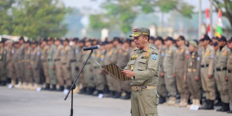 Linmas, Ujung Tombak Amankan Pemilu di Kota Bandung