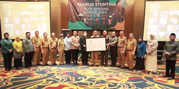 Melalui Rembug Bersama, Tedy Rusmawan Harap Stunting di Bandung Tertanggulangi