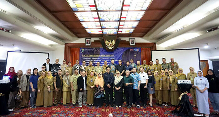 Pansus 5 DPRD Kota Bandung Serap Aspirasi Raperda dari FGD