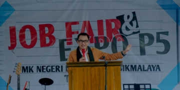 Kadisdik Buka Job Fair dan Expo P5 di SMKN Kadipaten Tasikmalaya