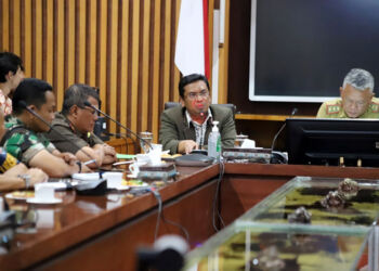 Masa Darurat Sampah Masih Berlanjut, Tedy Rusmawan Minta Pemkot Gandeng Pemprov