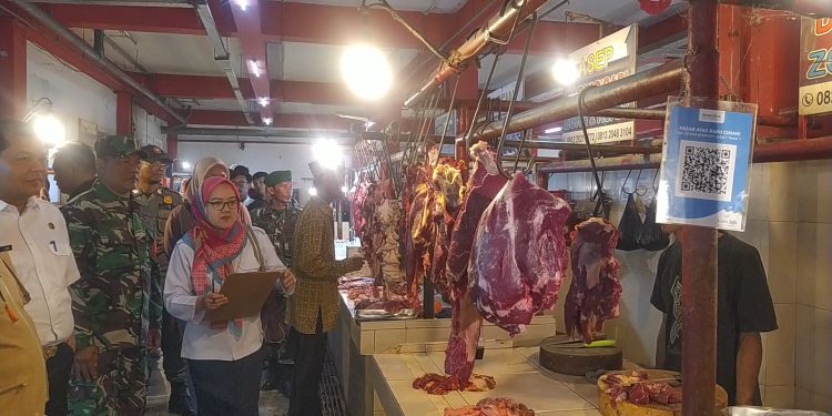 Disdagkoperin Kota Cimahi Pastikan Stok Bahan Pokok Aman Jelang Nataru